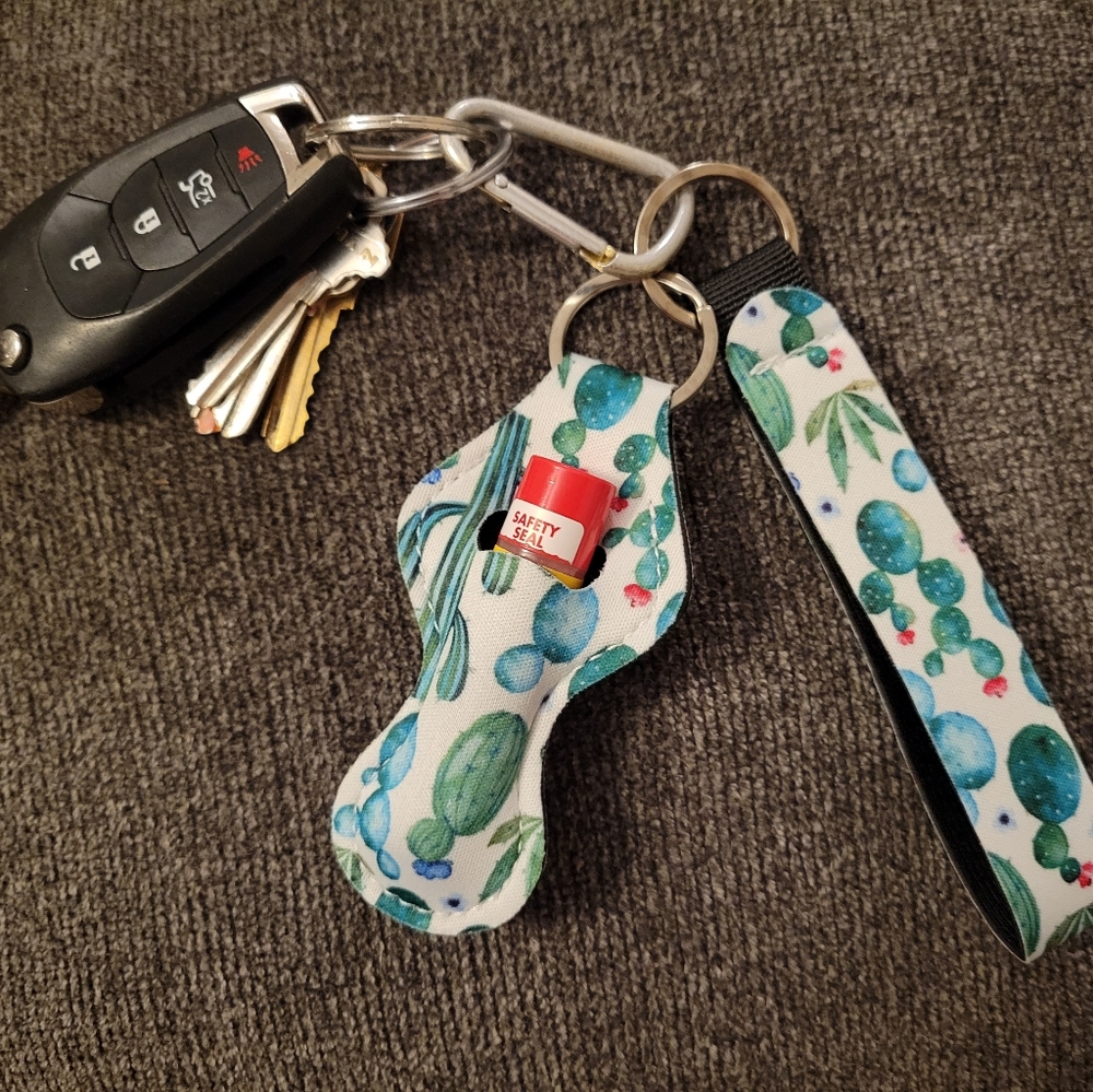 Cactus keychain - Picture 4 of 5